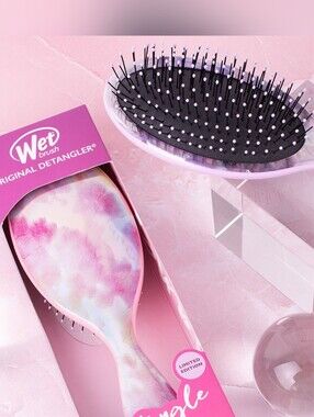 Wet Brush Original Detangler Hair Brush Colorwash Watermark Marble Pink Purple